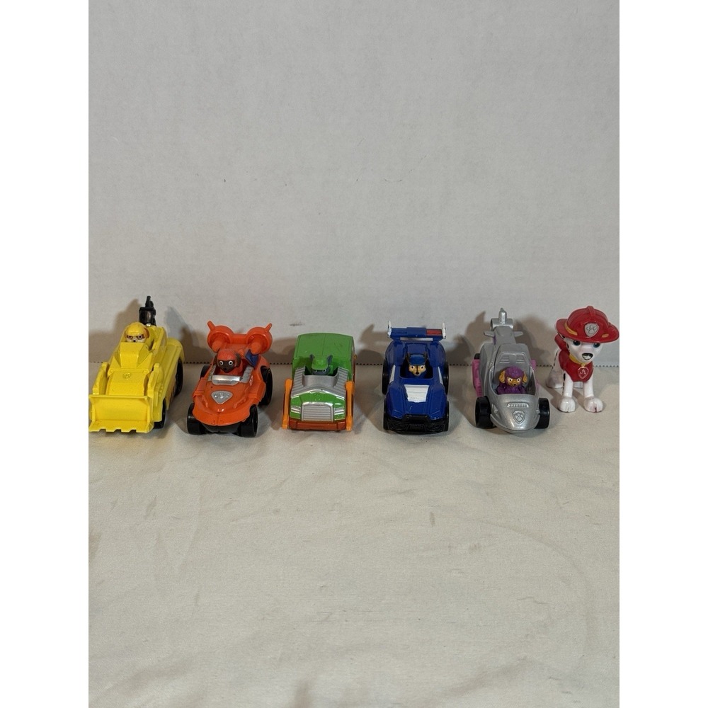 PAW Patrol True Metal Diecast Vehicles Lot of 6 + Marshall Figure Spin Master